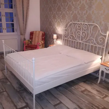 Отель Old Братислава