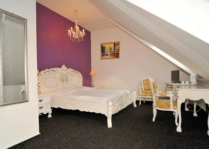 Old Братислава